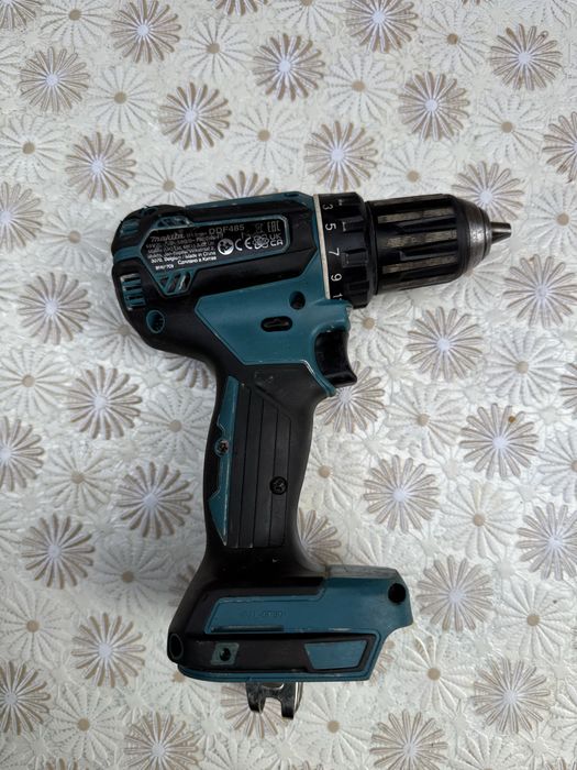 Акумулаторен винтоверт MAKITA