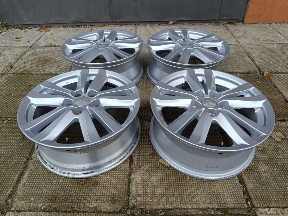 ОРИГИНАЛНИ джанти 17 ' 5x114,3 Mitsubishi Hyundai Mazda Kia 67,1 ET46