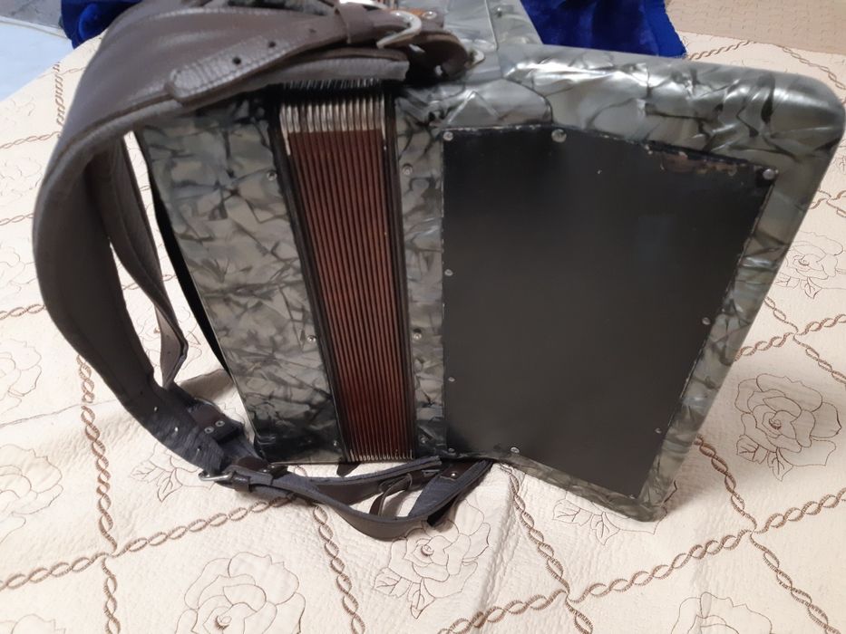 Vand Acordeon Hohner Verdi II 80 Basi