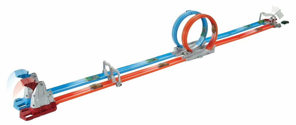 Продам трассу hot wheels оригинал 4 метра