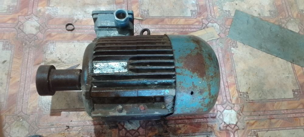 Электродвигатель