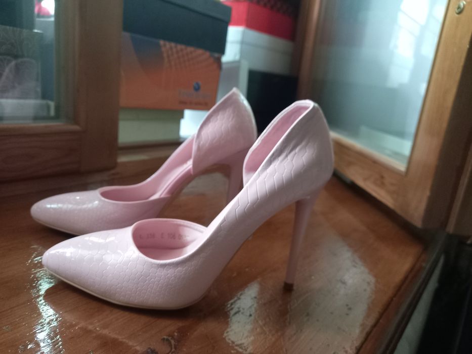 Туфли очень нежные