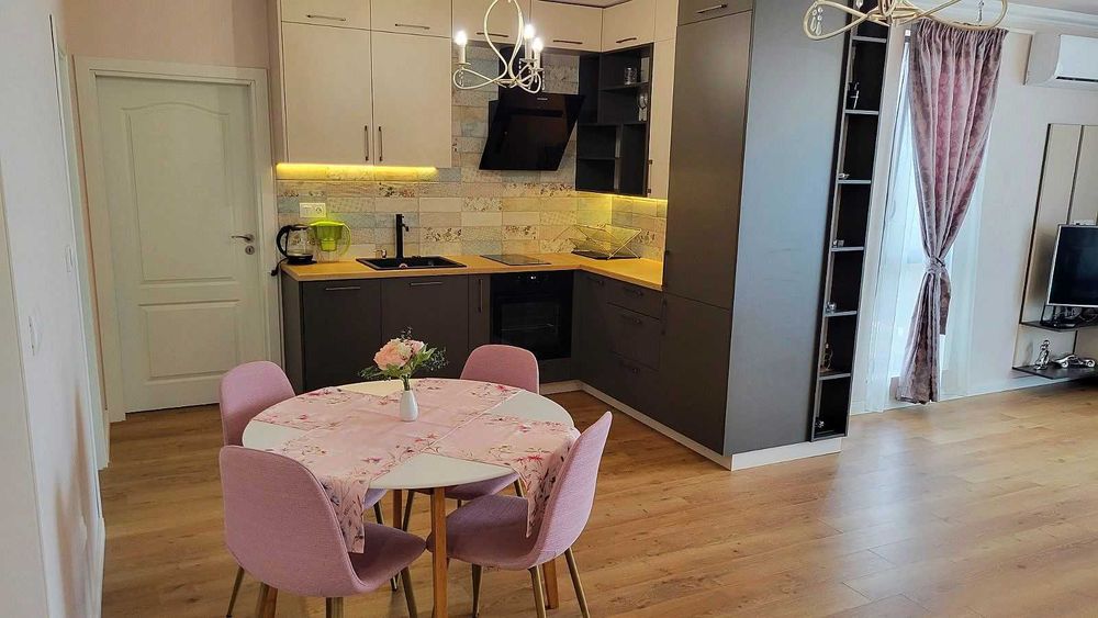 Дава се под наем Двустаен апартамент в София, в.з. Врана - Герман - 70 кв.м за 816 € - Снимка #4