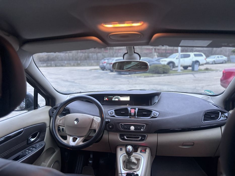 Renalult Scenic 1.6 Diesel 131 CP euro 5