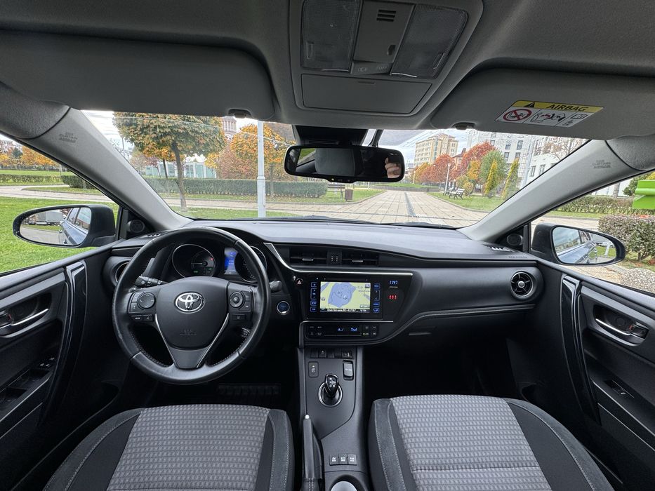 Toyota auris 2019 1.8 hybrid benzina inmatriculata recent