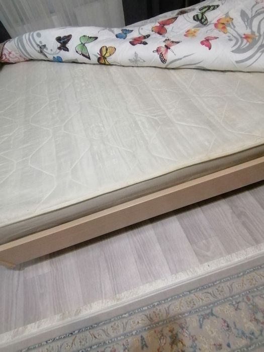 Продам кровать б/у