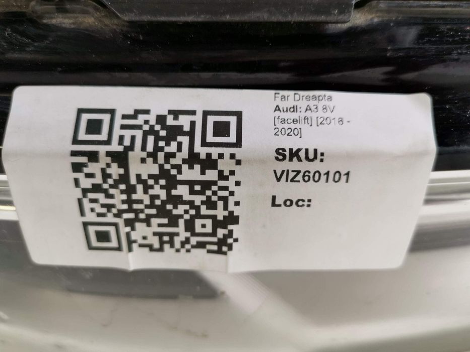 Десен Фар Ауди А3 8V [фейслифт] [ - ] Оригинален Авариран Audi A3 8V [
