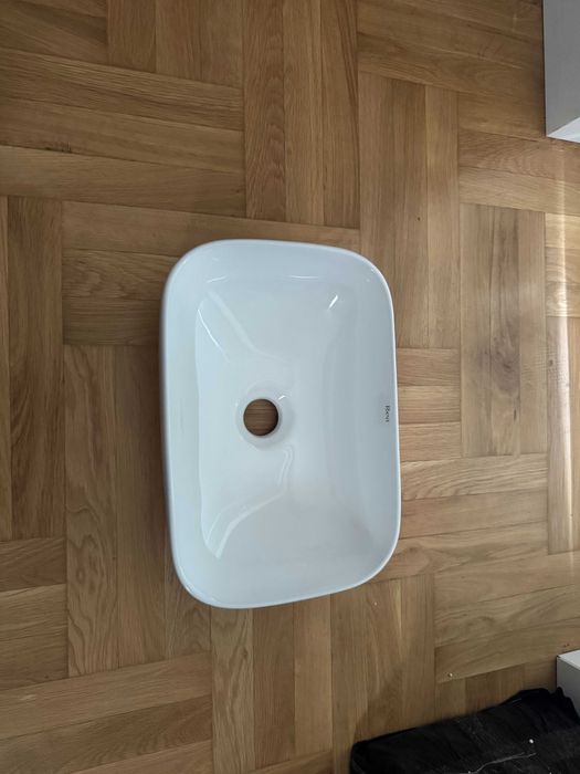 Rea Belinda mini мивка за монтиране върху плот