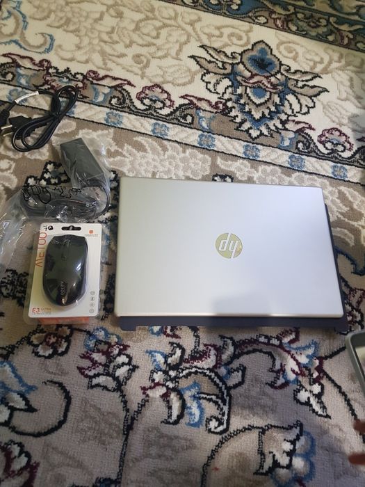 Notebook hp sotiladi yangi
