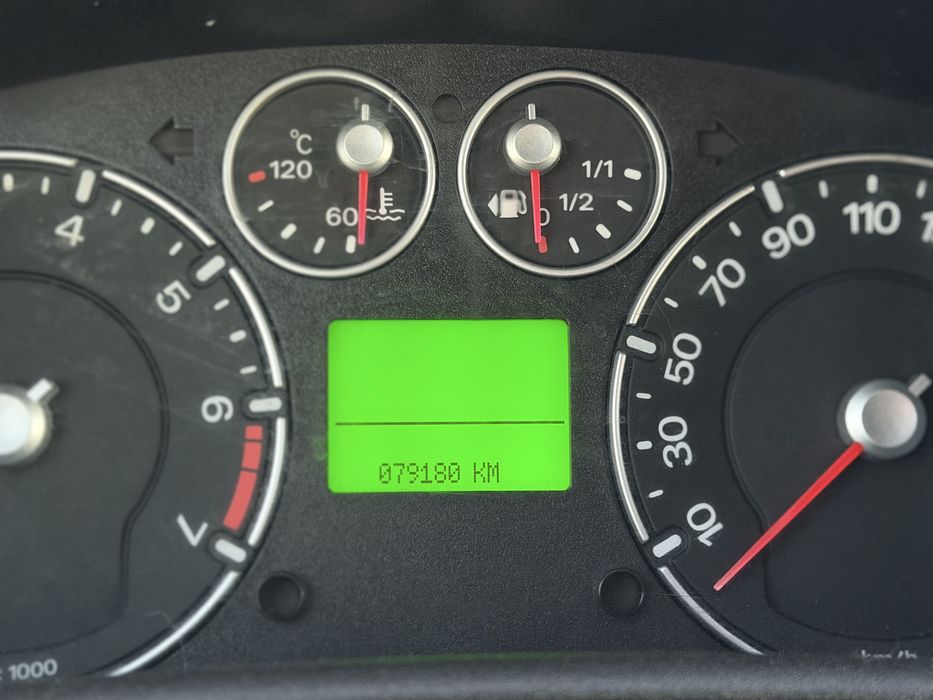 Ford Fusion cu Doar 79.000 Km, Proprietar, Distributie Schimbata