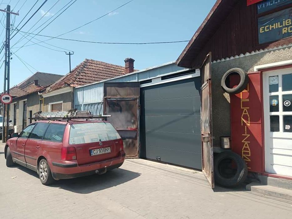 Usi de garaj sectionale