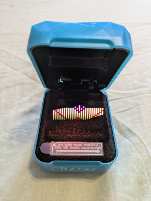 Bitzee Magicals jucarie interactiva albastra