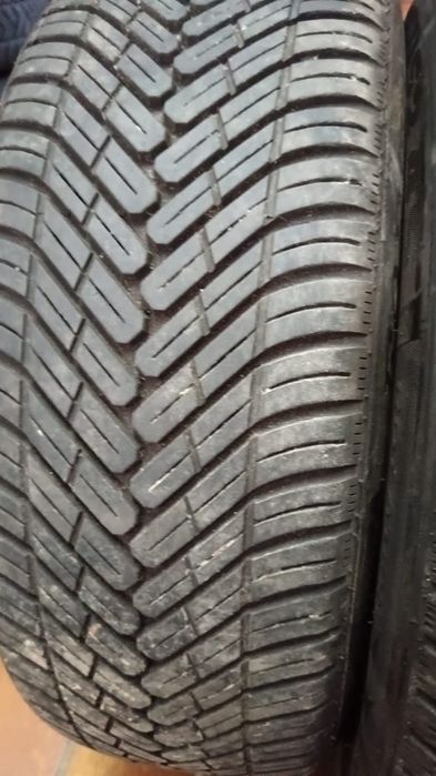 Set 4 anvelope iarna 195 60 15 Fortuna dot 2024