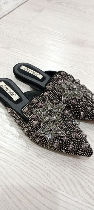 Kelinlarimizga rossayam chiroyliy yengi 1 martta kiyganman