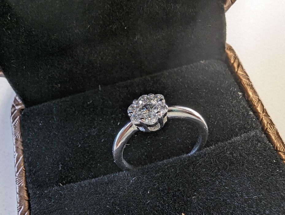Inel logodna din aur alb 18k cu diamante naturale (certificate)