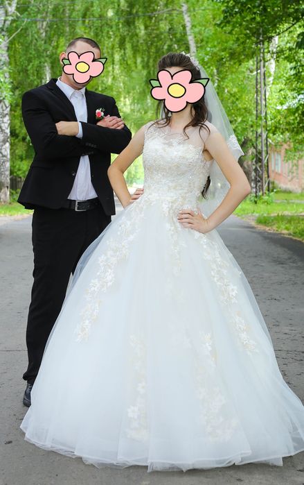 Свадебное платье
