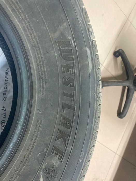 Продам Резину 235/75/16
