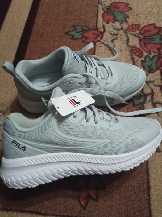 Спортни маратонки