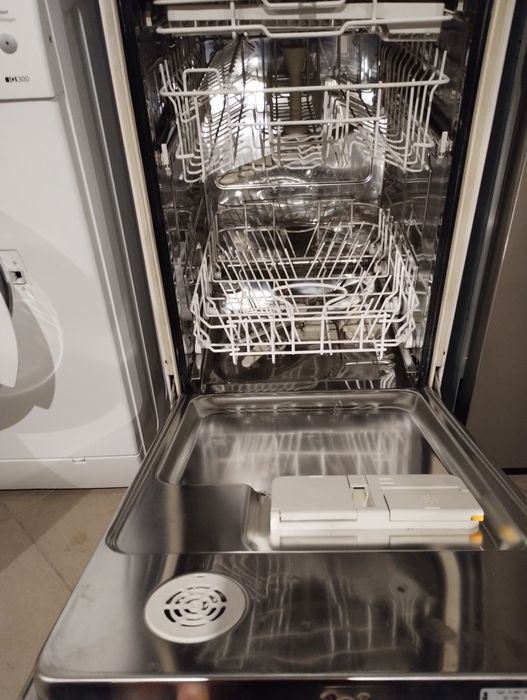 Съдомиялна MIELE 45 см.Инокс