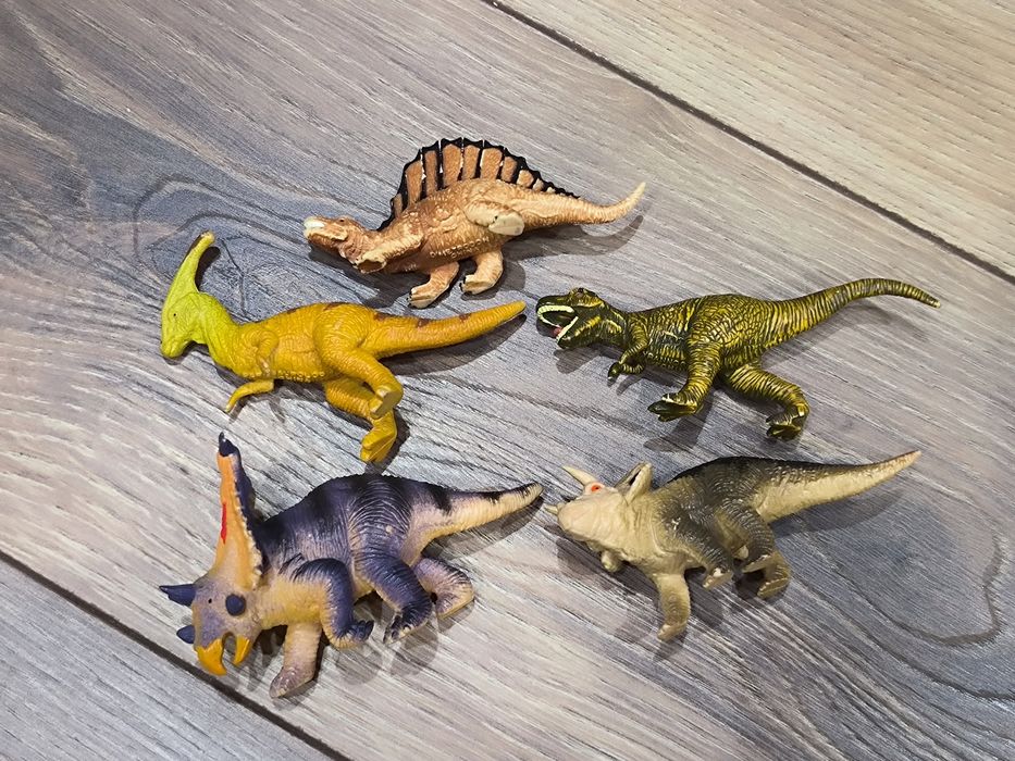 Лот ретро играчки динозаври фигурки колекционерски Jurassic Park