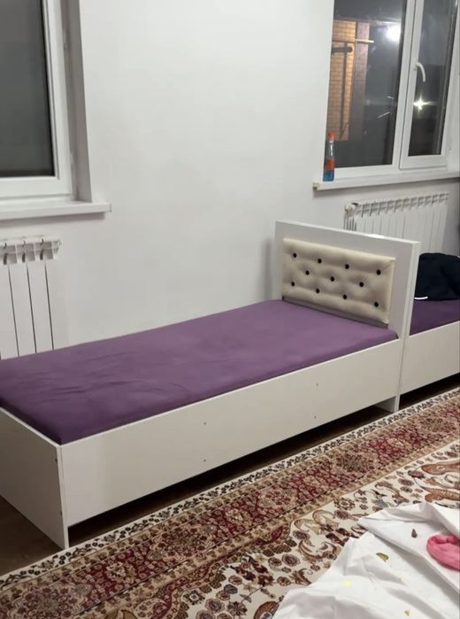 Односпальная кровать