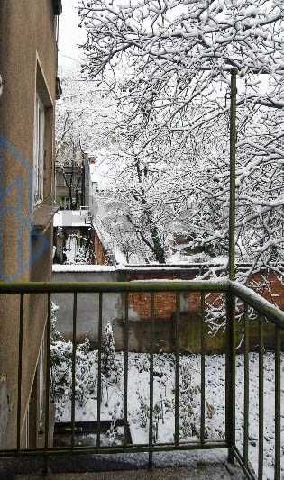 Дава се под наем Тристаен апартамент в София, Център - 95 кв.м за 500 € - Снимка #7