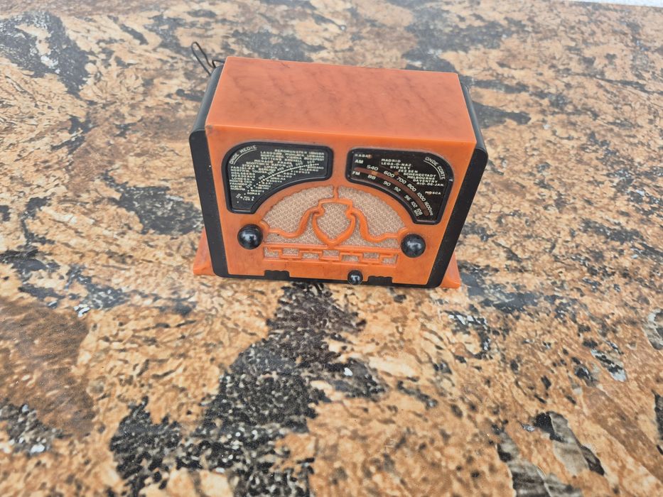 Vand Radio marelli Vertumno II ,model 1934, made in Italy miniature
