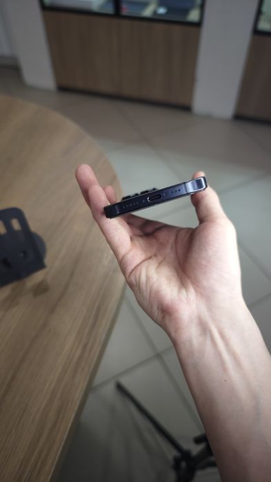 iPhone 15 Pro 128GB | 80% | Apple Room