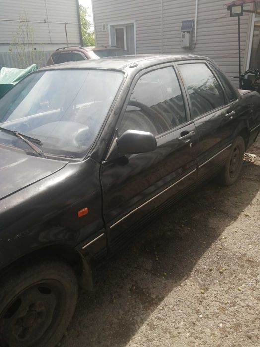 Продам автомобиль митсубиси