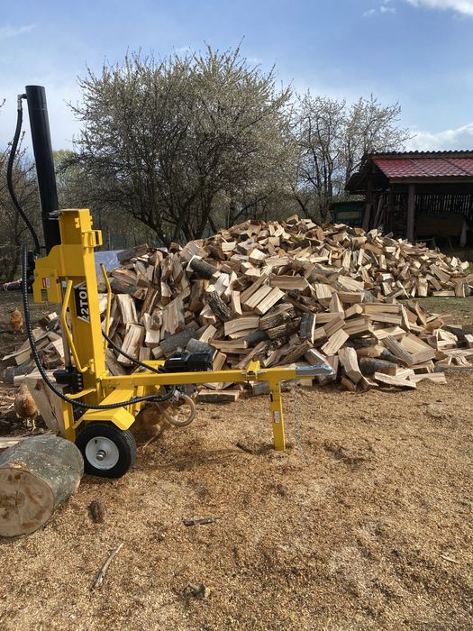 Inchiriere spargator lemne si picamer