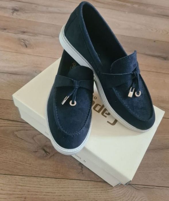 Нови обувки по модел на Loro Piana