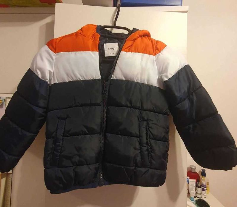 Детски якета и маратонки