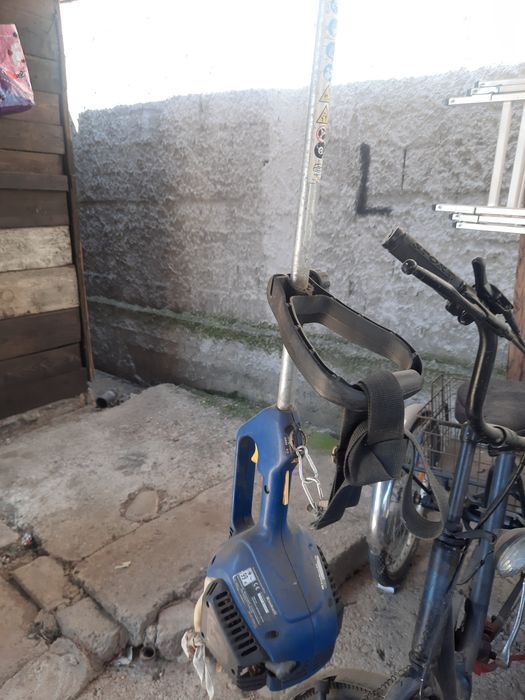 Vând motocositoare Einhell 99 db