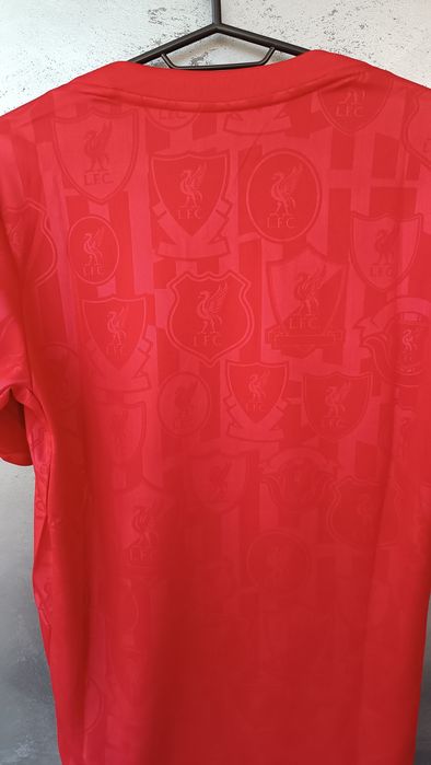 Тренировъчна фланелка на Ливърпул (Liverpool FC) – размер S