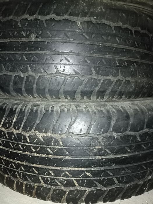 Продам Пару шин 265/65 R17
