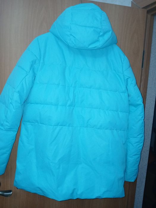 Продам пуховик для девочки