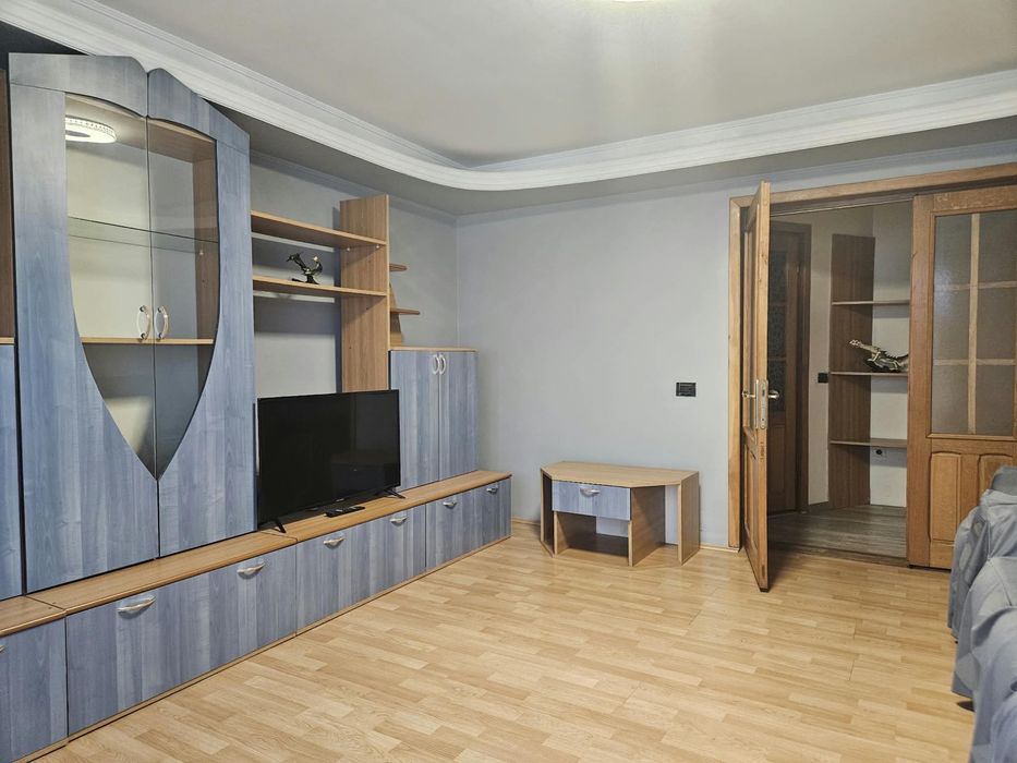 Apartament 3 camere centru piata