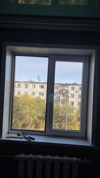 Продам окно б/у, стекла целые