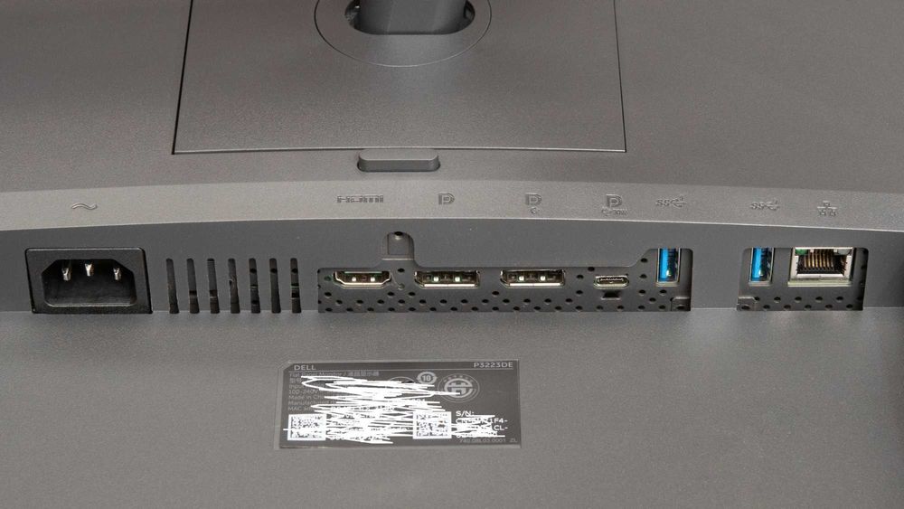 Monitor LED IPS Dell 32'' P3223DE WQHD 2K, ca nou, garantie