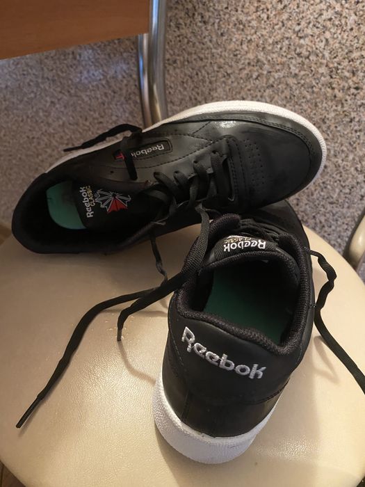 Adidași Reebook clasic