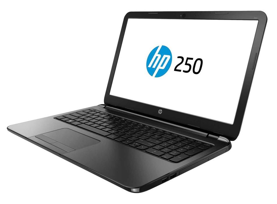 Лаптоп HP 250 G3 i3-4005U 8GB 256GB SSD 820M 15.6" HD ГАРАНЦИЯ