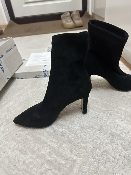 Ботильоны замшевые