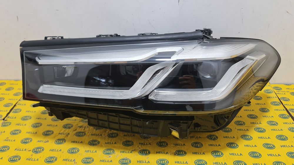 Far stanga full led adaptiv shaddow BMW 5 g30 g31 m5 f90 lci facelift