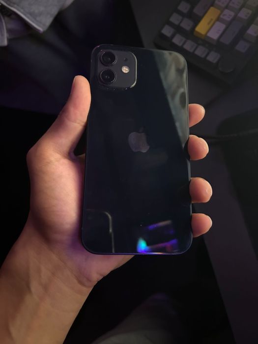 Iphone 12 64gb.