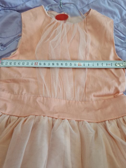 Детска рокля за 4-5 г.