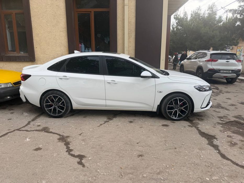 Монза холати идеал