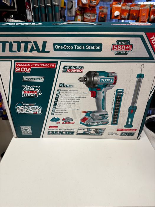 Total К-т акум.ударен гайковерт и лампа