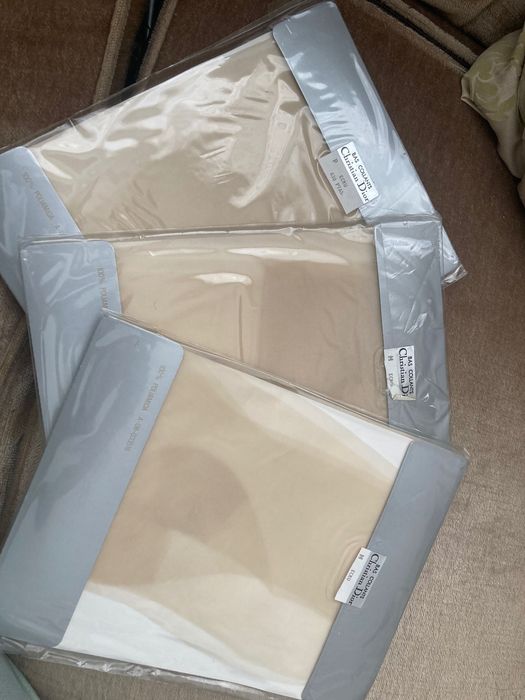 Намалени Christian Dior vintage чорапогащници