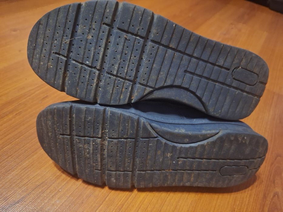 Зимни обувки, апрески