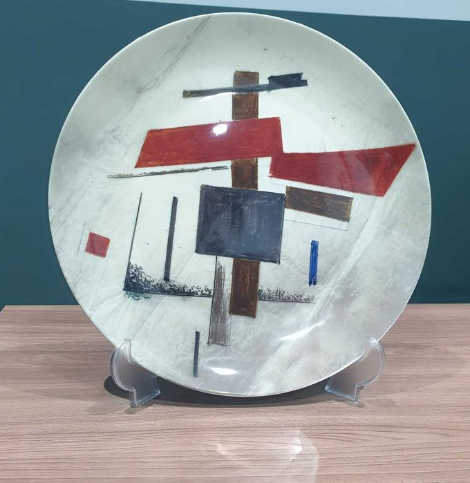 Эксклюзивные, сувенирные фарфоровые тарелки